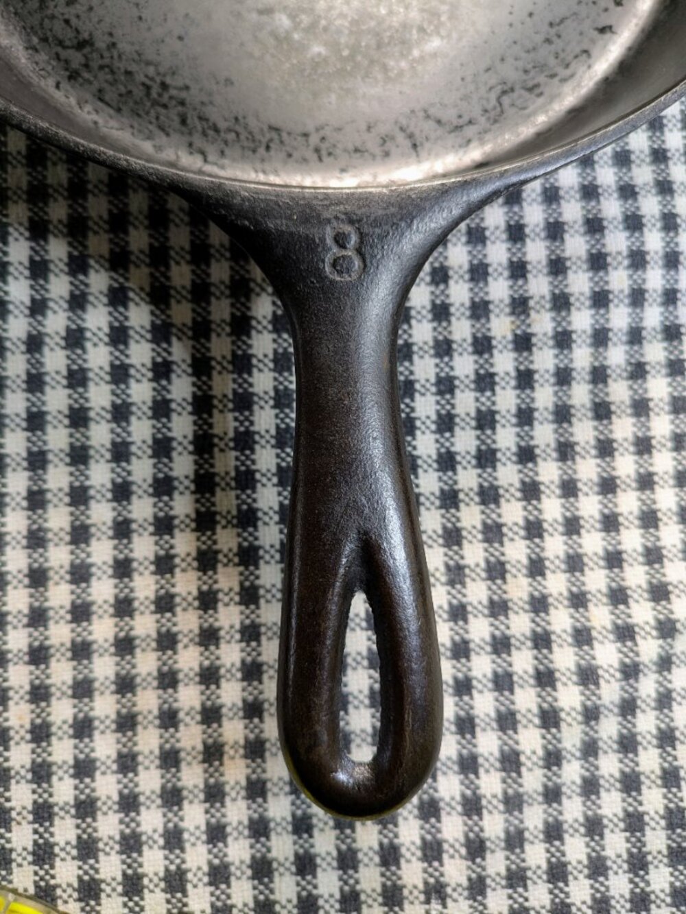 Wagner Ware Sidney "O" No. 8 Cast Iron Skillet- Vintage - Picture 8 of 14